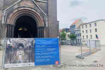 Aannemer plaatst stellingen aan toren van Peperbus, restauratiewerken in juni van start