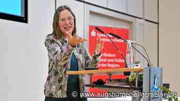 Der Kunstpreis wird an Malerin Angelika Böhm-Silberhorn verliehen