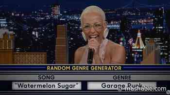 Doja Cat improvising random songs in different musical styles is genuinely impressive