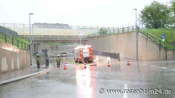 Sägewerk in Schwindegg in Flammen - starke Rauchentwicklung
