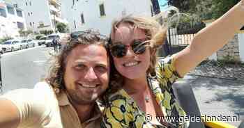 Martijn en Fenna uit B&B vol liefde nog altijd smoorverliefd en Winston begaat foutje