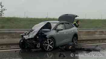 Starkregen: Doppel-Unfall auf der A94