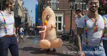 Met een piemelpak kom je er niet meer in: ‘Gasten en medewerkers zijn er helemaal klaar mee’