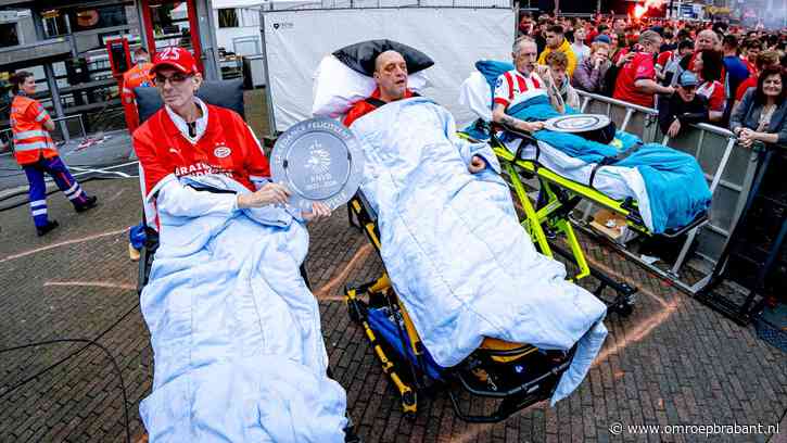 Ongeneeslijk zieke fans genieten van huldiging: 'Dit is een jongensdroom'