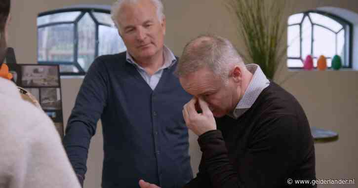 Kopen zonder kijken-stel is ongewenst kinderloos, makelaar Alex houdt het niet droog: ‘Het raakte me’