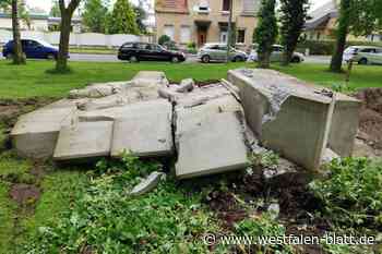 Abbau der Kriegerdenkmäler in den Paderauen misslingt