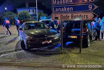 Drie auto’s botsen in Maasmechelen