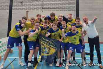 Jaar na vrijwillige degradatie van Liga 1 naar Liga 3 stijgt kampioen HC Roeselare alweer naar Liga 2: “Het werd wel nog spannend”