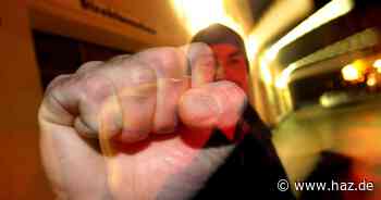 Polizei Hannover: 24-Jähriger durch Schlag ins Gesicht schwer verletzt