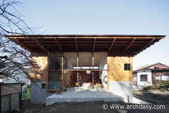 Stage in Hayama / Takanori Ineyama Architects
