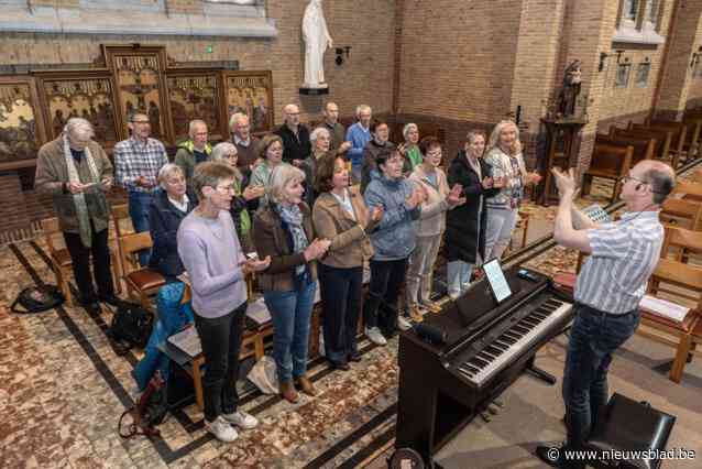Zilverbergkoor zoekt mannenstemmen: “Hopelijk kunnen we in 2025 ons 50-jarig bestaan vieren met enkele nieuwe leden”