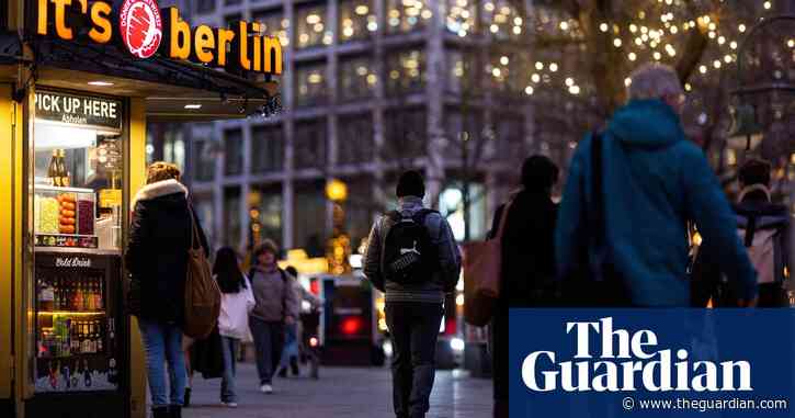 Germans grill Olaf Scholz over soaring cost of doner kebabs