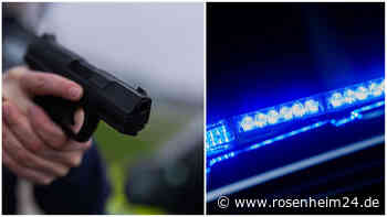 Fußgänger bedroht Autofahrer in Kolbermoor mit Waffe: Warum dringend Zeugen gesucht werden