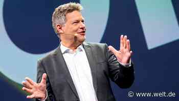 „Dieser gut Aussehende, dieser Kennedyeske“ – eine ganze Halle huldigt Habeck