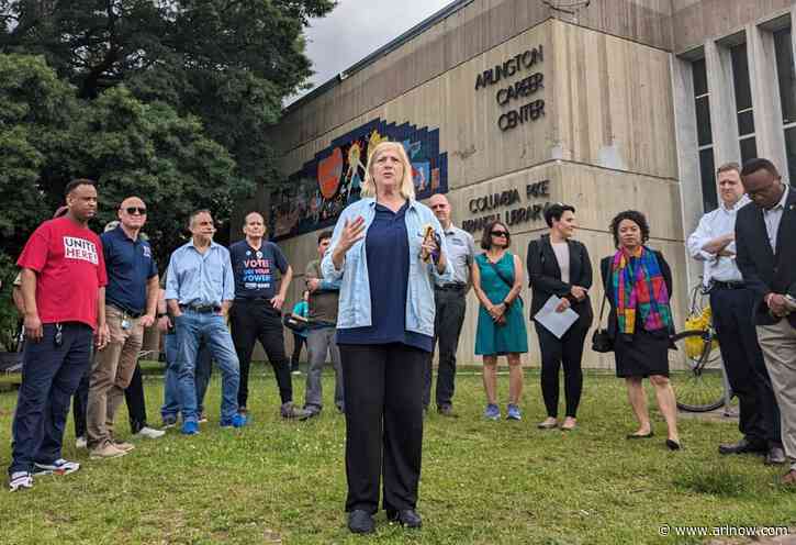 Labor protections are worth a year of Career Center construction delays, unions and lawmakers say