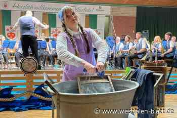 Musikverein Scherfede weckt beim Frühlingskonzert Sehnsucht nach Meer