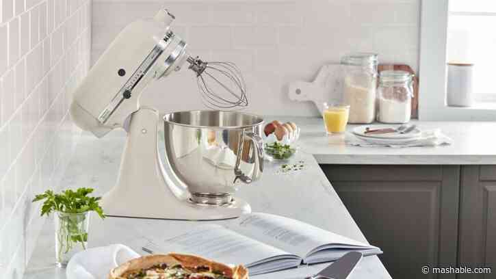Hurry, save $120 on the KitchenAid artisan mixer just in time for Mother's Day