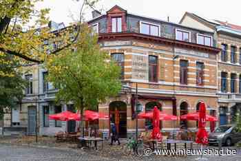 Ontdek lokale muziekgroepjes tijdens ‘Berchem Klinkt!’: “Horeca steunen en buurt een fijne avond bezorgen”
