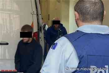 “Hij kan niet weg, dus leef je maar uit”: video op groot scherm in rechtbank toont hoe cocaïnedief gruwelijk verminkt wordt