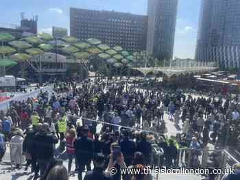 Westfield Stratford bomb scare: Item was 'unsuspicious'