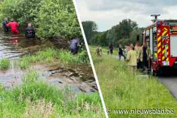“Ik riep, maar niemand reageerde”: zoekactie naar vermoedelijke drenkeling naast Schulensmeer levert niets op