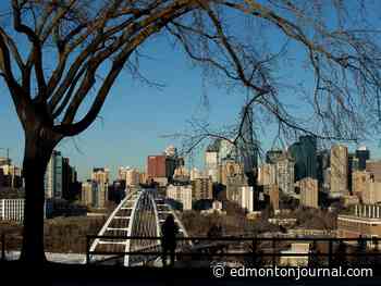 Edmonton luxury real estate picks up more slowly than in other cities