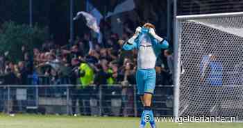Rake klappen uitgedeeld op tribunes bij bekerfinale Juliana’31-Quick'20: wedstrijd tijdelijk gestaakt