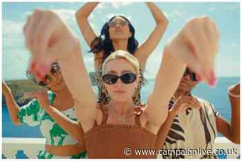 Very ad encourages people to free their ‘inner flamingo’