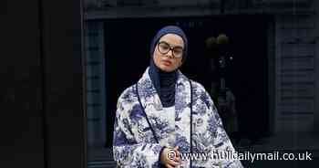 Influencer inadvertently catches 'serial thief' use crafty distraction technique to swipe phone