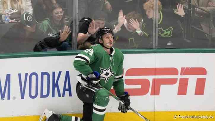 Analysis: From one goal to three, no lead is safe in the NHL playoffs this spring