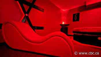 Have your group sex parties but don't call it a club, Calgary judge rules