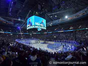 SOCIALS SAY: Top tweets from Canucks' 5-4 win over Oilers in Game 1