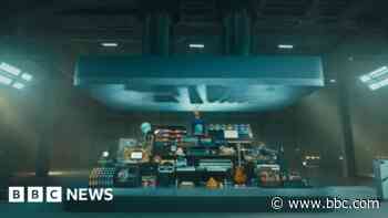 Apple apologises after piano crushing ad backlash