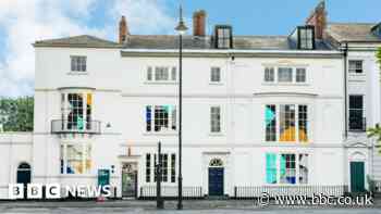 Arts charity gets £400k for building improvements