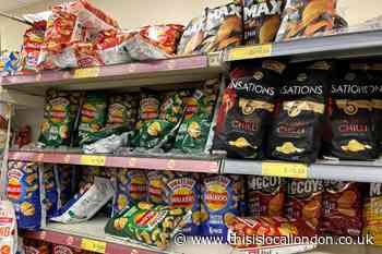 Walkers confirms change to Monster Munch Flamin' Hot crisps