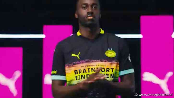 PSV-supporters niet blij met 'lelijk' uitshirt en gaan protesteren
