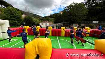 Football club Frascati, un pomeriggio speciale con il calcio balilla umano