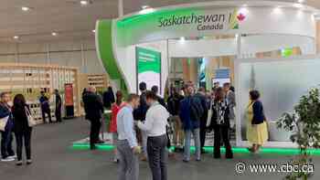 Sask. NDP hands out tongue-in-cheek 'awards' to criticize government travel spending