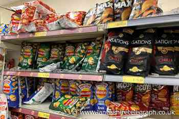 Walkers confirms change to Monster Munch Flamin' Hot crisps