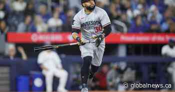 Santana lifts Twins over Blue Jays 3-2