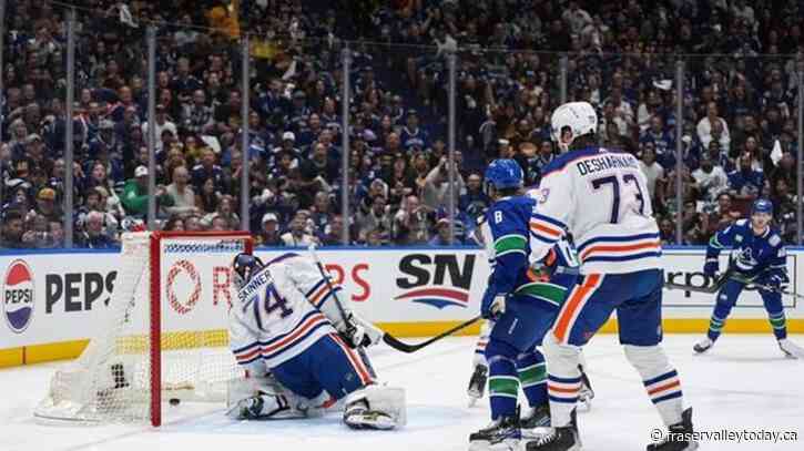 B.C.’s David Eby, Alberta’s Danielle Smith watch Oilers-Canucks playoff game together