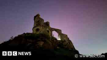 Northern Lights in rare West Midlands display