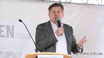 Gastronom fühlt sich bedroht: Wirt bläst AfD-Termin mit Krah im Biergarten ab