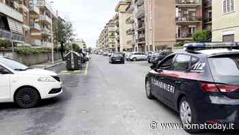 Ostia, i due giovani pusher che vendono cocaina e hashish nell'appartamento occupato