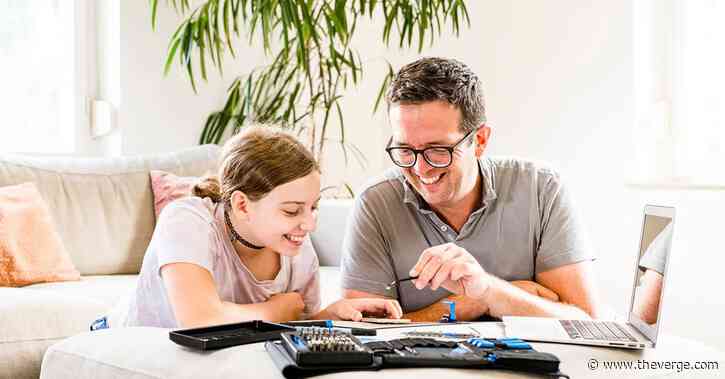 iFixit’s Pro Tech Toolkit is on sale for just $60