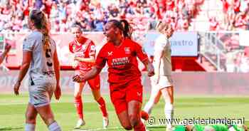 LIVE eredivisie vrouwen | Basisdebutante grijpt hoofdrol in kampioenswedstrijd FC Twente