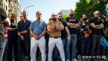 Demozug verboten: Islamisten protestieren in Hamburg unter strengen Auflagen