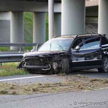 A28 tussen Staphorst en Meppel afgesloten voor verkeer na ongeluk
