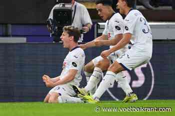 'Touch of genius' van Verschaeren en ijskoude Dolberg zetten Anderlecht op titelkoers, Genk moet vrezen voor vierde plaats