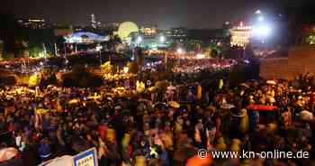 Zehntausende demonstrieren in Georgien: „Dieser russische Mafia-Staat kann mich nicht stoppen“